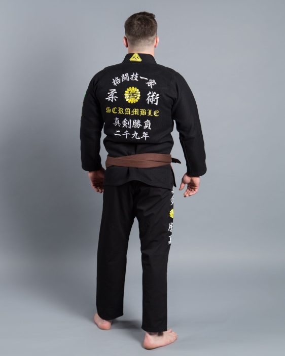 Scramble "Kumicho" Kimono Scramble "Kumicho" Kimono