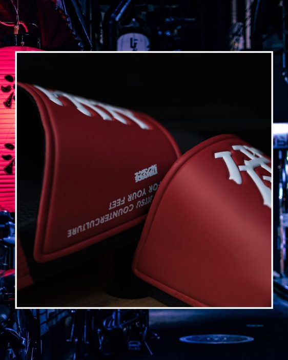 Scramble x Bearfoot Slides Scramble x Bearfoot Slides